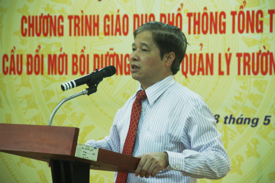 GS Phạm Quang Trung - Giám đốc Học viện Quản lý giáo dục - phát biểu tại hội thảo GS Phạm Quang Trung - Giám đốc Học viện Quản lý giáo dục - phát biểu tại hội thảo