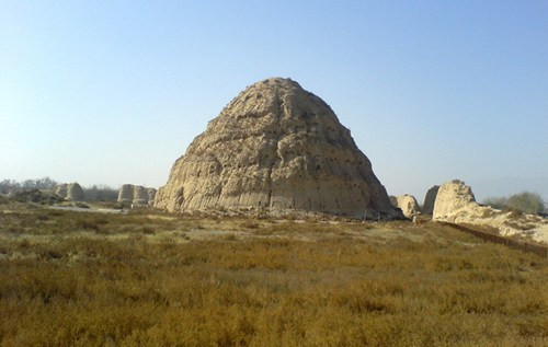 Khám phá lăng mộ kỳ vĩ của hoàng đế Tây Hạ
