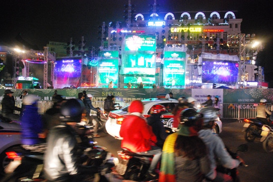 Người dân Thủ đô chật vật vì... Countdown ảnh 1