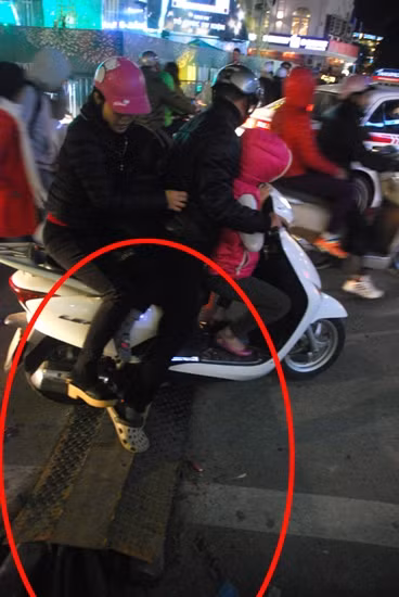 Người dân Thủ đô chật vật vì... Countdown ảnh 4