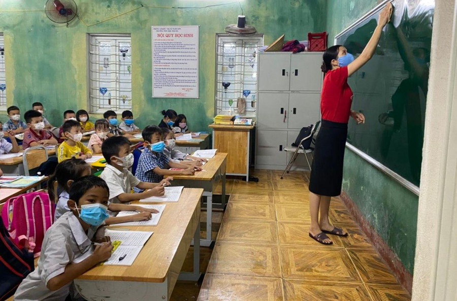 Một lớp học của Trường Tiểu học Hải Hà (Nghi Sơn, Thanh Hóa). Ảnh: NTCC Một lớp học của Trường Tiểu học Hải Hà (Nghi Sơn, Thanh Hóa). Ảnh: NTCC