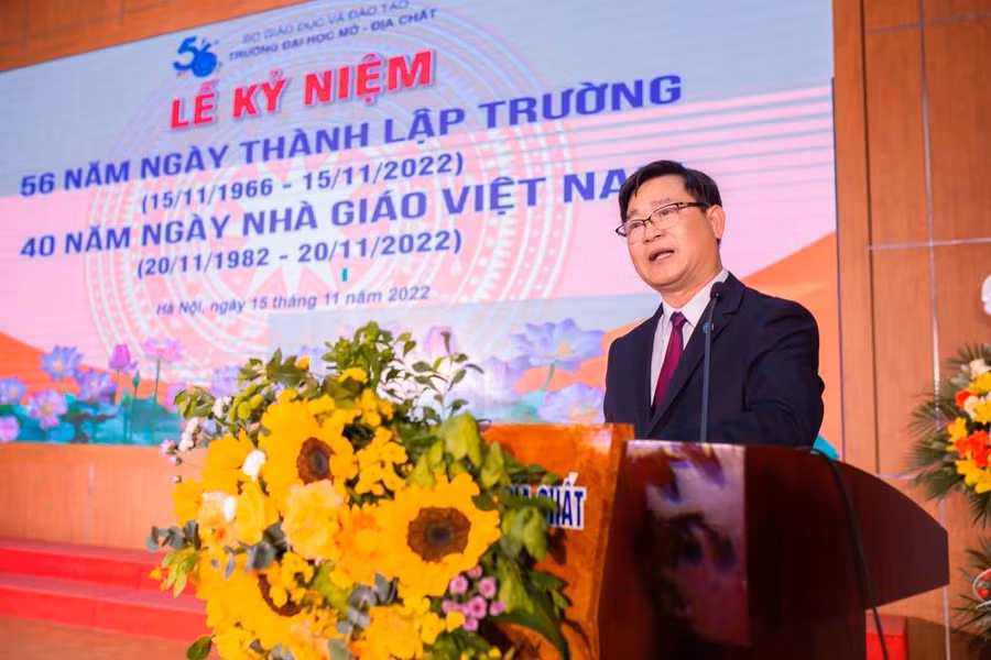 GS.TS Trần Thanh Hải phát biểu tại buổi lễ.