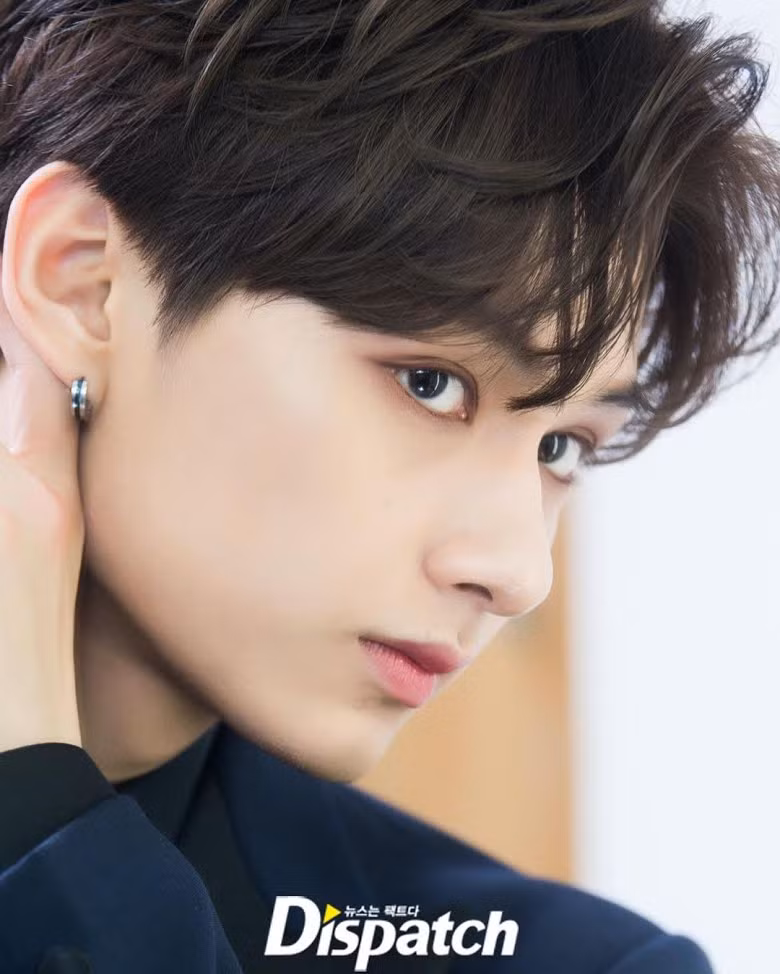 Ai là nam thần tượng sở hữu vẻ ngoài hoàn hảo nhất làng giải trí Hàn Quốc? ảnh 1