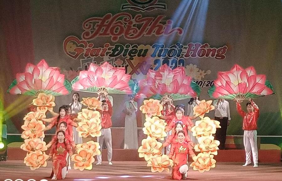 Nhiều tiết mục đặc sắc được biểu diễn tại Hội thi.