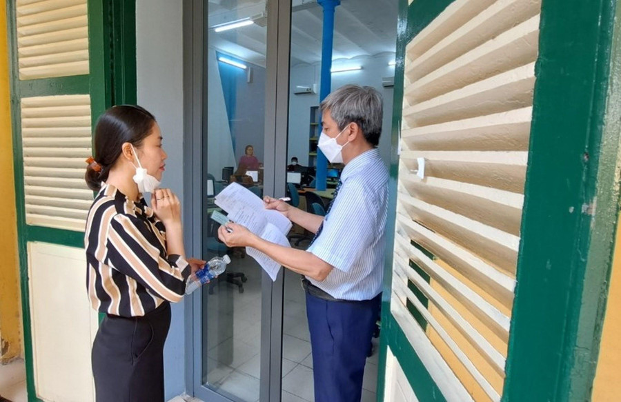 Ứng viên tham gia thi tuyển viên chức ngành Giáo dục TPHCM ngày 29/7.