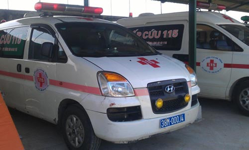 Nhiều xe cấp cứu của Công ty TNHH MTV Ngọc Linh - Cấp cứu 115 Hà Tĩnh được cấp biển số xanh Nhiều xe cấp cứu của Công ty TNHH MTV Ngọc Linh - Cấp cứu 115 Hà Tĩnh được cấp biển số xanh