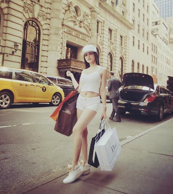 Cuộc sống của Huyền Baby sau khi lấy chồng