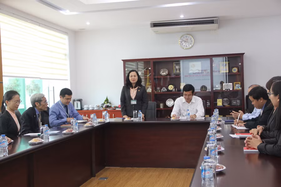 Thứ trưởng Nguyễn Văn Phúc làm việc tại SEAMEO RETRAC