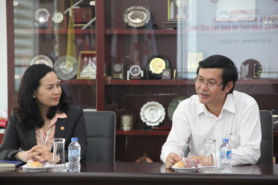 Thứ trưởng Nguyễn Văn Phúc chia sẻ tại buổi làm việc với trung tâm SEAMEO RETRAC