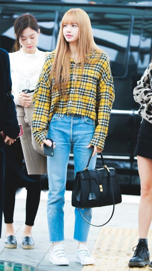 Đón hè rực rỡ với loạt gợi ý mix đồ đẹp mắt từ BlackPink ảnh 7 Đón hè rực rỡ với loạt gợi ý mix đồ đẹp mắt từ BlackPinkdf
