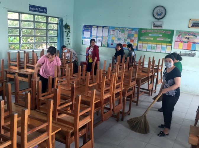 Trường THCS Châu Văn Liêm (quận Ô Môn, TP Cần Thơ) vệ sinh sạch sẽ để đón HS trở lại trường Trường THCS Châu Văn Liêm (quận Ô Môn, TP Cần Thơ) vệ sinh sạch sẽ để đón HS trở lại trường