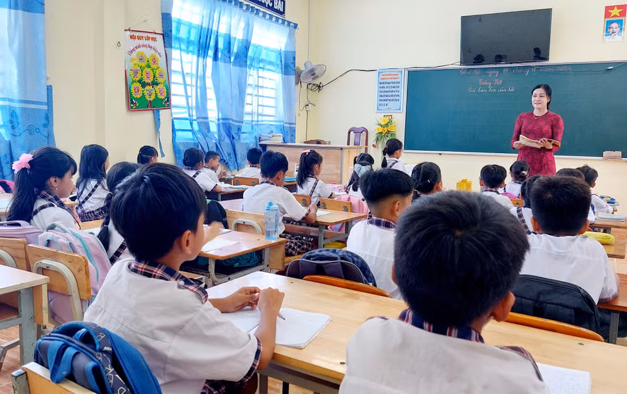 Học sinh Sóc Trăng trong giờ học.