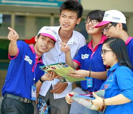 Xã hội đồng lòng tạo nên thành công của kỳ thi THPT quốc gia 2015.