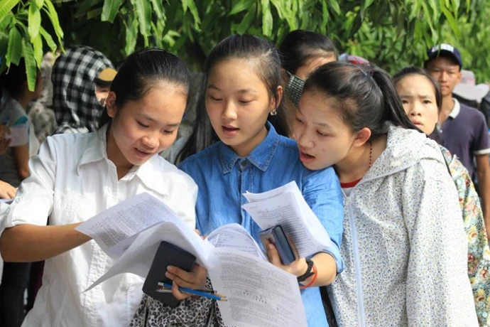 Trường ĐH Kinh tế quốc dân công bố dự kiến điểm trúng tuyển