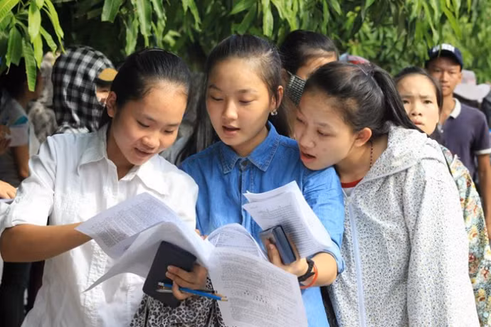 Trường ĐH Kinh tế quốc dân công bố dự kiến điểm trúng tuyển