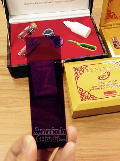 Cận cảnh hàng loạt “đồ nghề” chơi cờ bạc bịp cực tinh vi ảnh 2