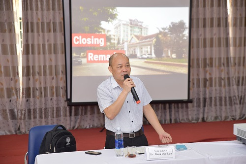 TS Đoàn Đức Lân - Phó Hiệu trưởng Trường ĐH Tây Bắc - phát biểu tại Hội thảo