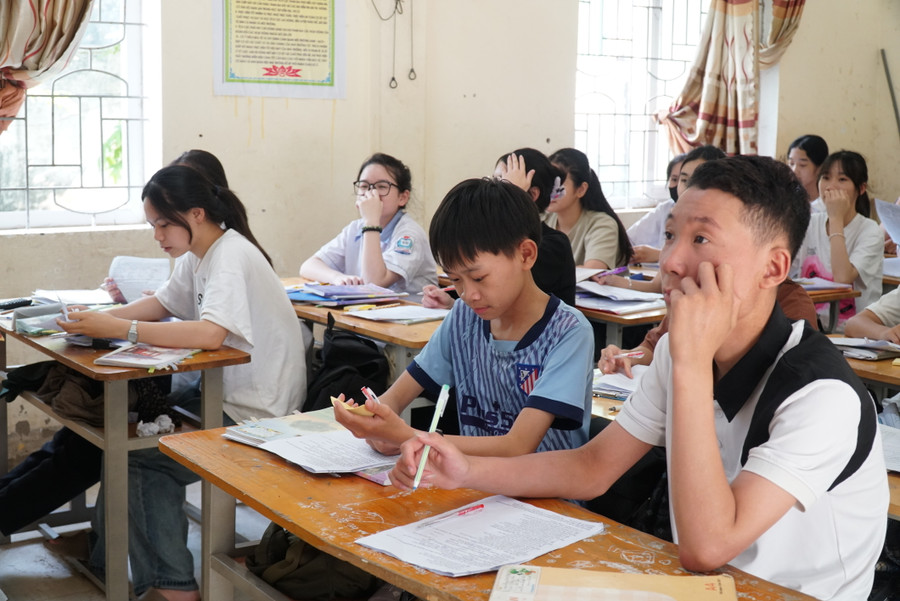 Trường THCS Nghi Quang có 11/92 học sinh lớp 9 không tham gia thi vào lớp 10. Ảnh: Hồ Lài