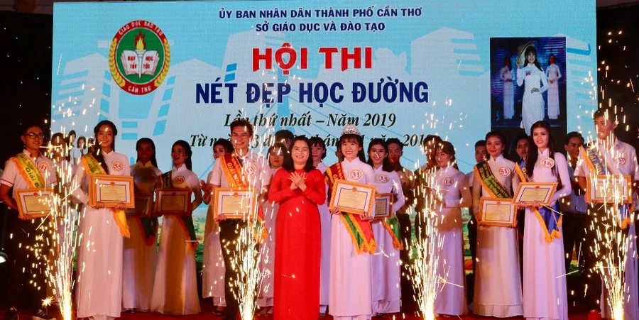 Cần Thơ: Sôi nổi đêm chung kết Hội thi “Nét đẹp học đường”