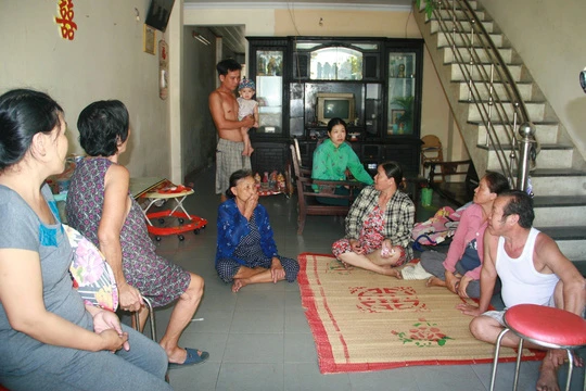 Trao quà không đúng đối tượng, ngư dân kéo lên phường phản ứng