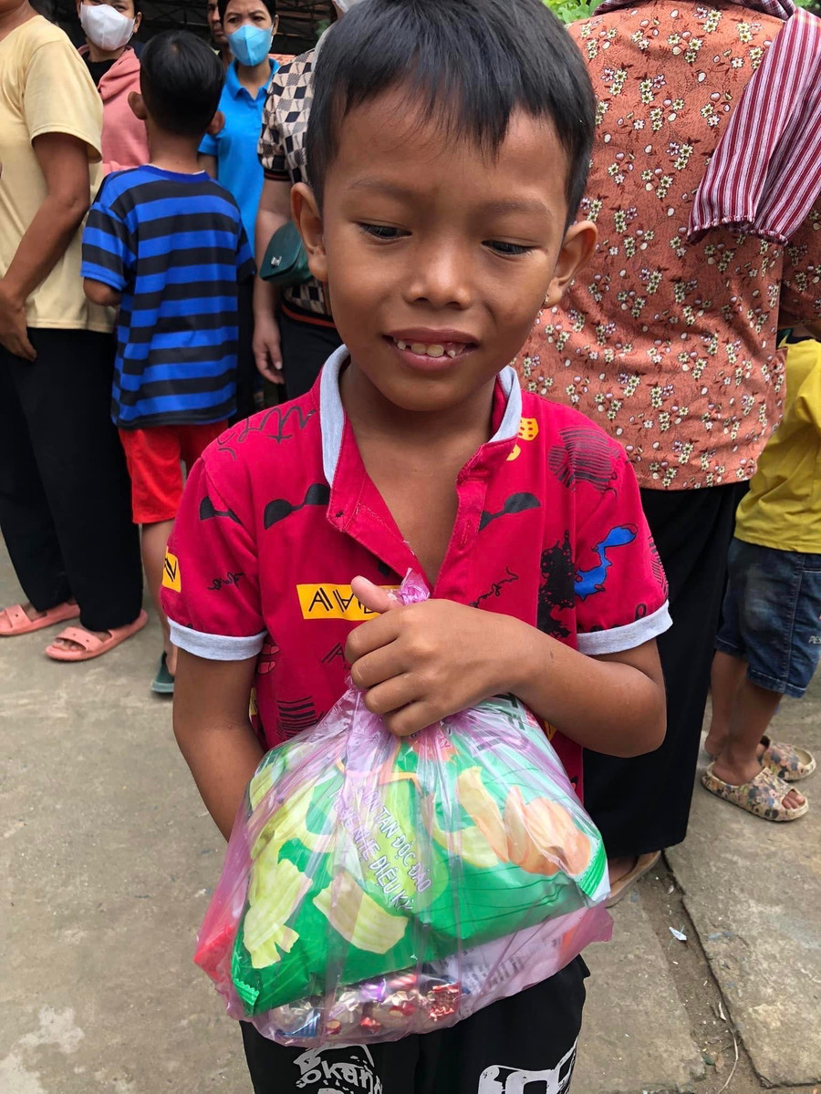 Quà tặng dành cho trẻ em. Quà tặng dành cho trẻ em.