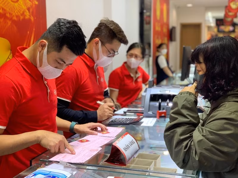 Giá vàng hôm nay .