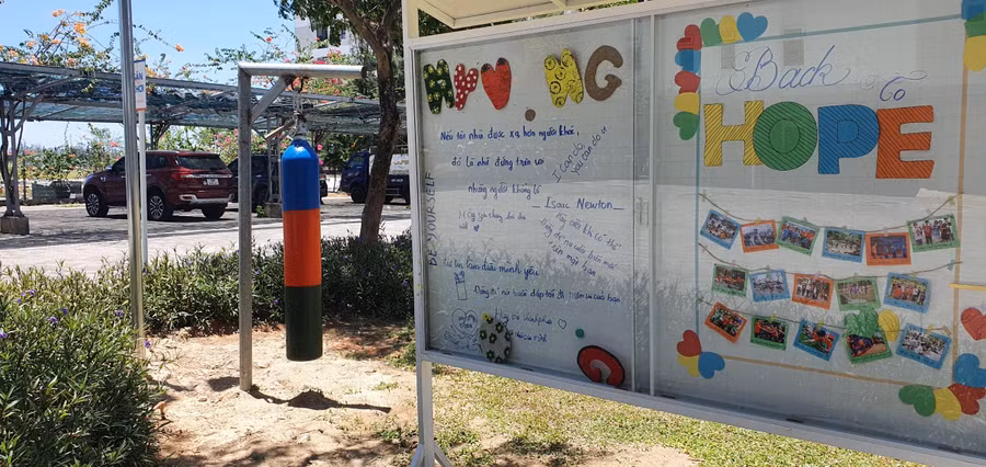 "Góc sẻ chia" của học sinh Trường nội trú Hy Vọng "Góc sẻ chia" của học sinh Trường nội trú Hy Vọng