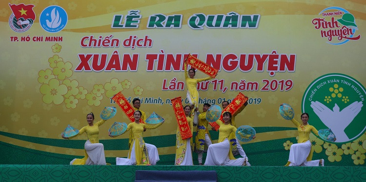 Một tiết mục văn nghệ tại lễ ra quân chiến dịch Một tiết mục văn nghệ tại lễ ra quân chiến dịch