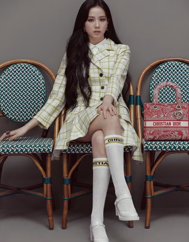 Những mỹ nhân đình đám trở thành đại sứ của các thương hiệu thời trang xa xỉ ảnh 2