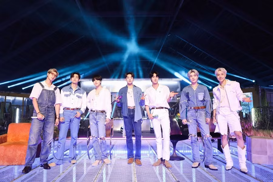 Nhóm nhạc BTS.
