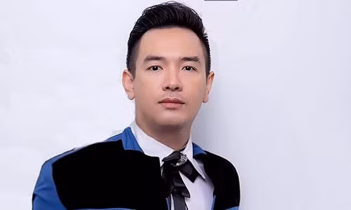 Ca sĩ Việt Quang qua đời.