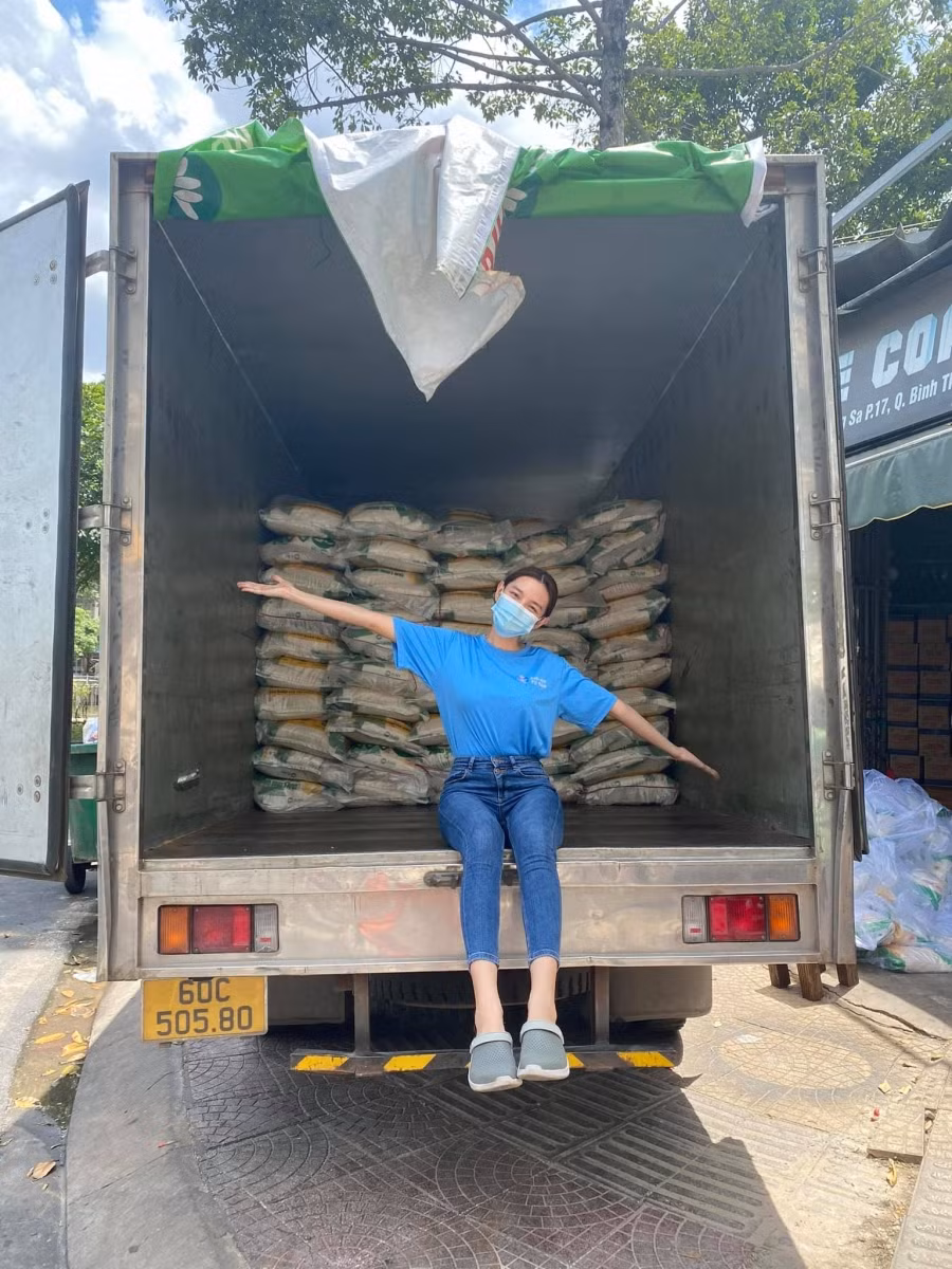 Sinh nhật ý nghĩa của người đẹp đại diện Việt Nam tham dự Miss Grand International 2021 ảnh 1