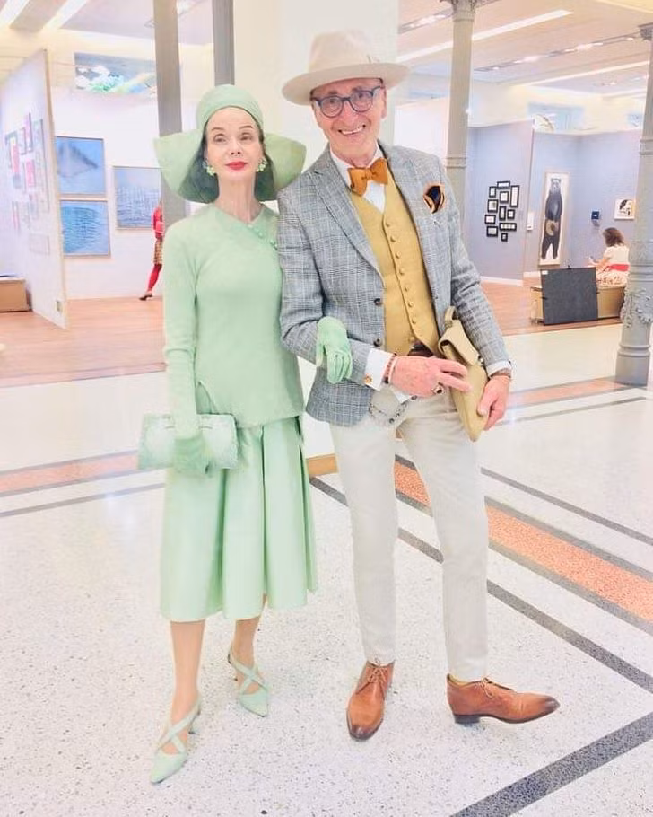 Phong cách thời trang cực chất của cặp vợ chồng già "gây bão" cộng đồng mạng ảnh 11