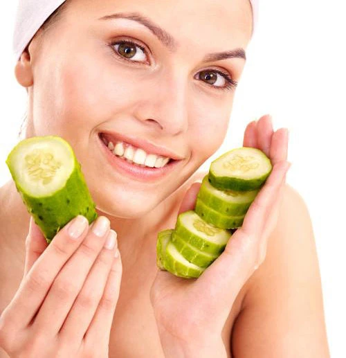 4 công thức đơn giản làm đẹp da với dưa chuột