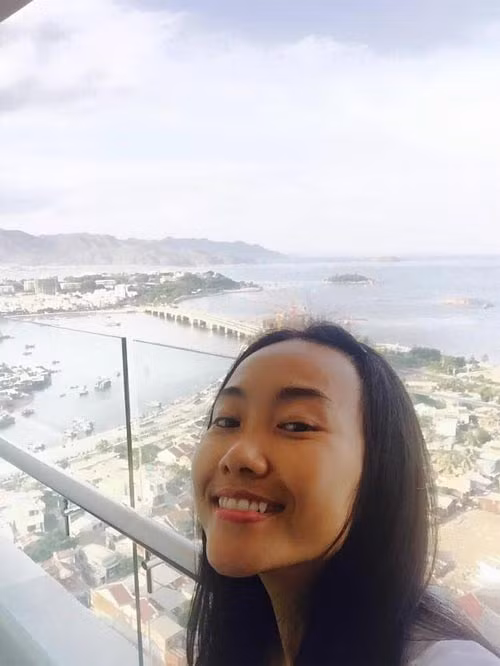 Khánh Thi hồi hộp chờ đón con đầu lòng - 12