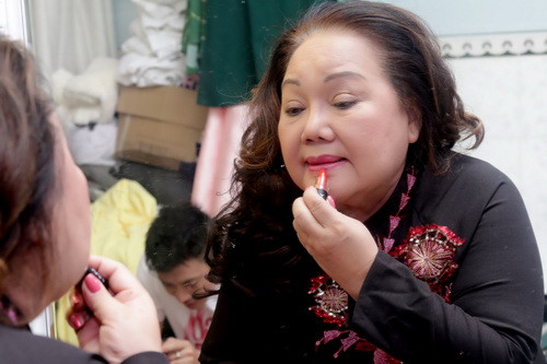 Hoài Linh “phá lệ” giả gái vì chủ hôn NSND Ngọc Giàu ảnh 8 Hoài Linh