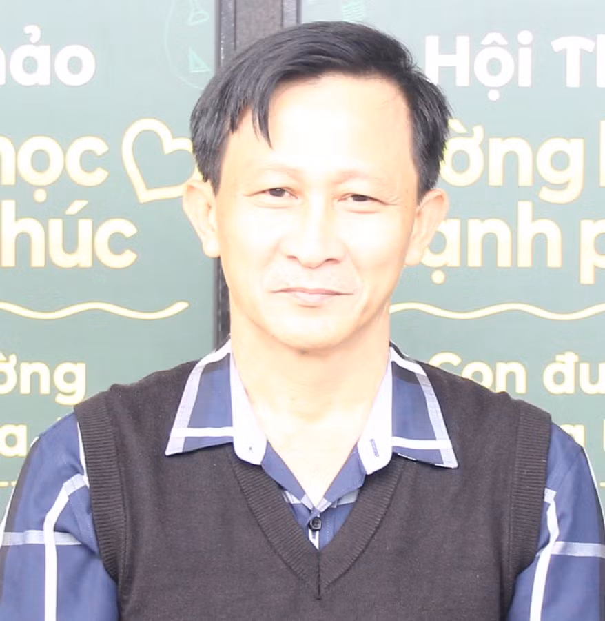Thầy Nguyễn Phúc Lộc.