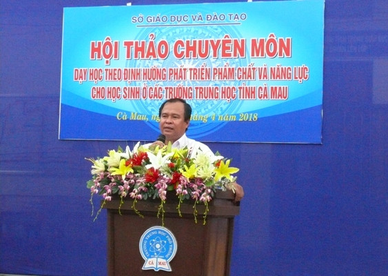 Ông Nguyễn Minh Luân - GĐ Sở GD&ĐT Cà Mau phát biểu tại hội thảo