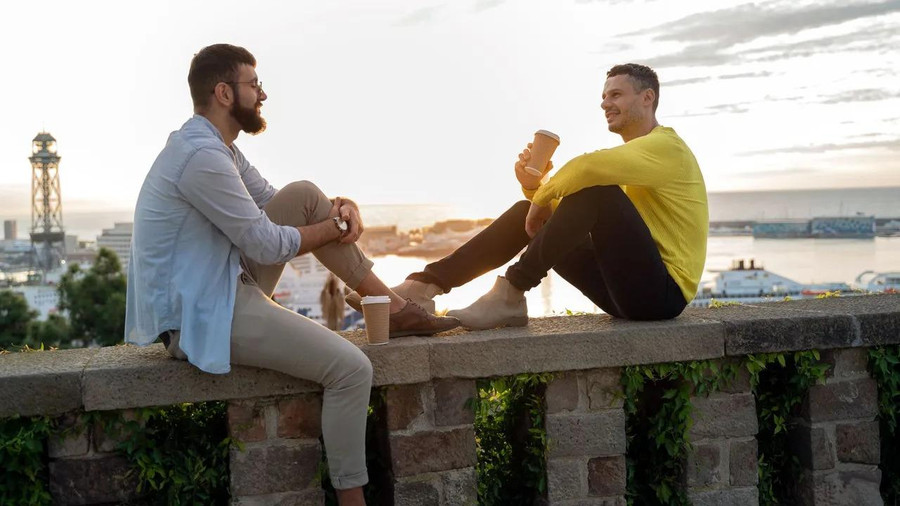 Gen Z chọn kết bạn bằng giao lưu tính cách chứ không phải “giao lưu rượu bia”.