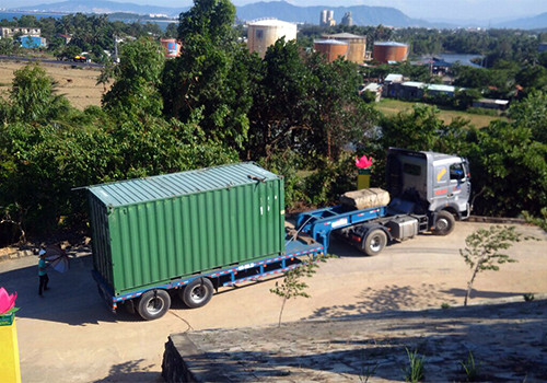 Khi vận chuyển, Phật Ngọc được đặt cố định trong các thùng container. chuyen-it-biet-ve-tuong-phat-ngoc-lon-nhat-the-gioi-1
