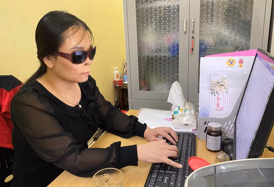 Cuộc sống của cô giáo trẻ tưởng như đã mất đi, nay được hồi sinh diệu kỳ.