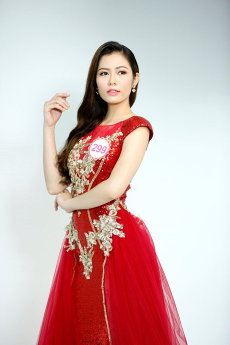 Trần Thị Phương Thảo - thí sinh có nghị lực đặc biệt tại HHVN 2016 - Ảnh 1 Tran Thi Phuong Thao - thi sinh co nghi luc dac biet tai HHVN 2016 - Anh 1