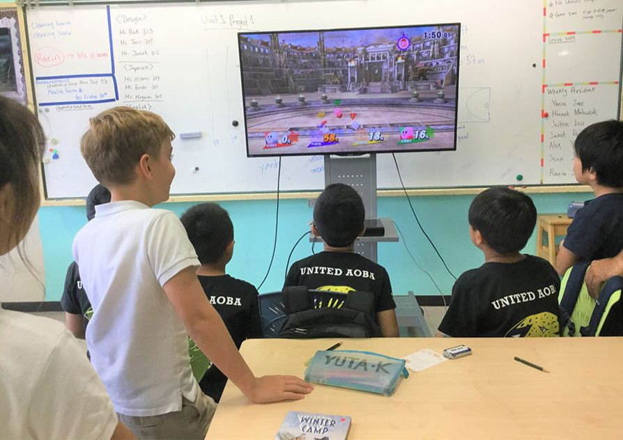 Đưa eSports vào trường học để giúp các thanh thiếu niên chơi games lành mạnh và có tổ chức hơn. Ảnh minh họa: INT Đưa eSports vào trường học để giúp các thanh thiếu niên chơi games lành mạnh và có tổ chức hơn. Ảnh minh họa: INT