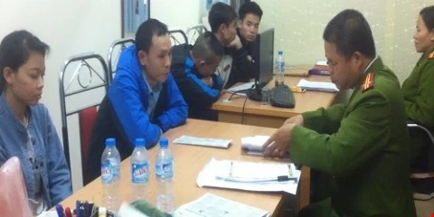 Cách phân biệt nước đóng chai giả trên thị trường