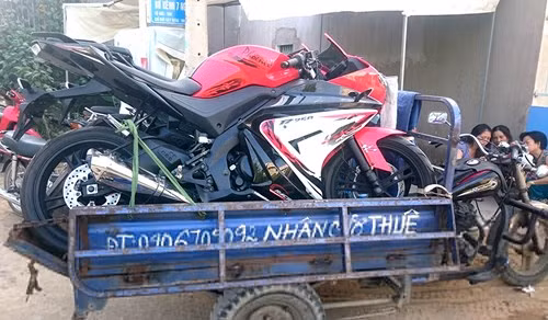 Cận cảnh lò độ xe mô tô phân khối lớn vừa bị triệt phá - ảnh 9