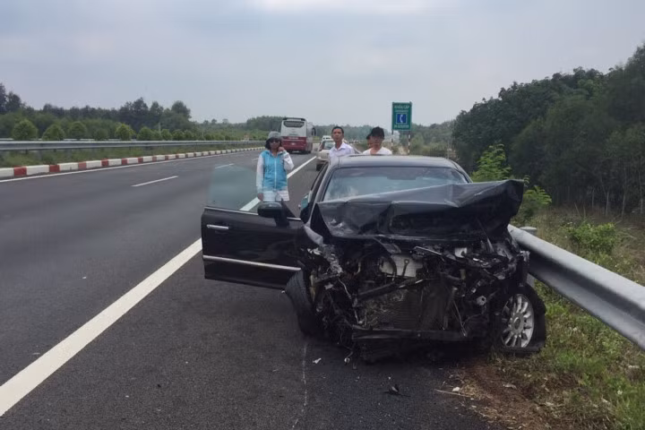 Hiện trường vụ tai nạn, Ảnh VEC E