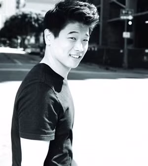 Dien vien tre chau A toa sang o Hollywood - Anh 4