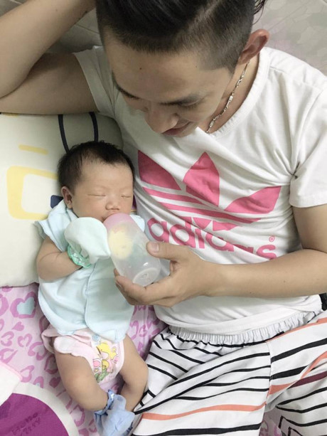 Từ anh chàng lông bông phải nhờ vợ, 9x trở thành ông bố Tu anh chang long bong phai nho vo, 9x tro thanh ong bo