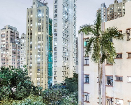 Bence hy vọng rằng người xem ảnh sẽ có thể cảm nhận nội tâm của anh trong thời gian lưu lại Trung Quốc. Thực tế, không nhiều người dân Trung Quốc có thể nói được hoặc sẵn sàng nói tiếng Anh, nên gần như Bence không thể trò chuyện được với bất cứ ai.