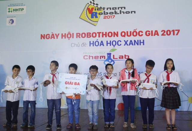 Lễ trao giải Ngày hội Robothon quốc gia 2017